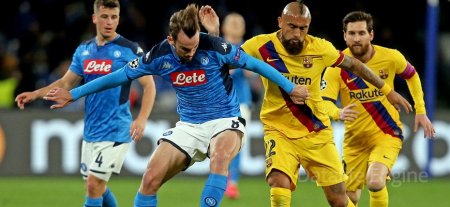 Naples contre Barcelone